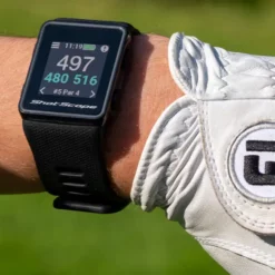 Shot Scope Golf G3 GPS Watch -CLUBS Sales Store 1 G3 Large 8cab0ce3 fcfb 4c4c bc19 a28823e93597