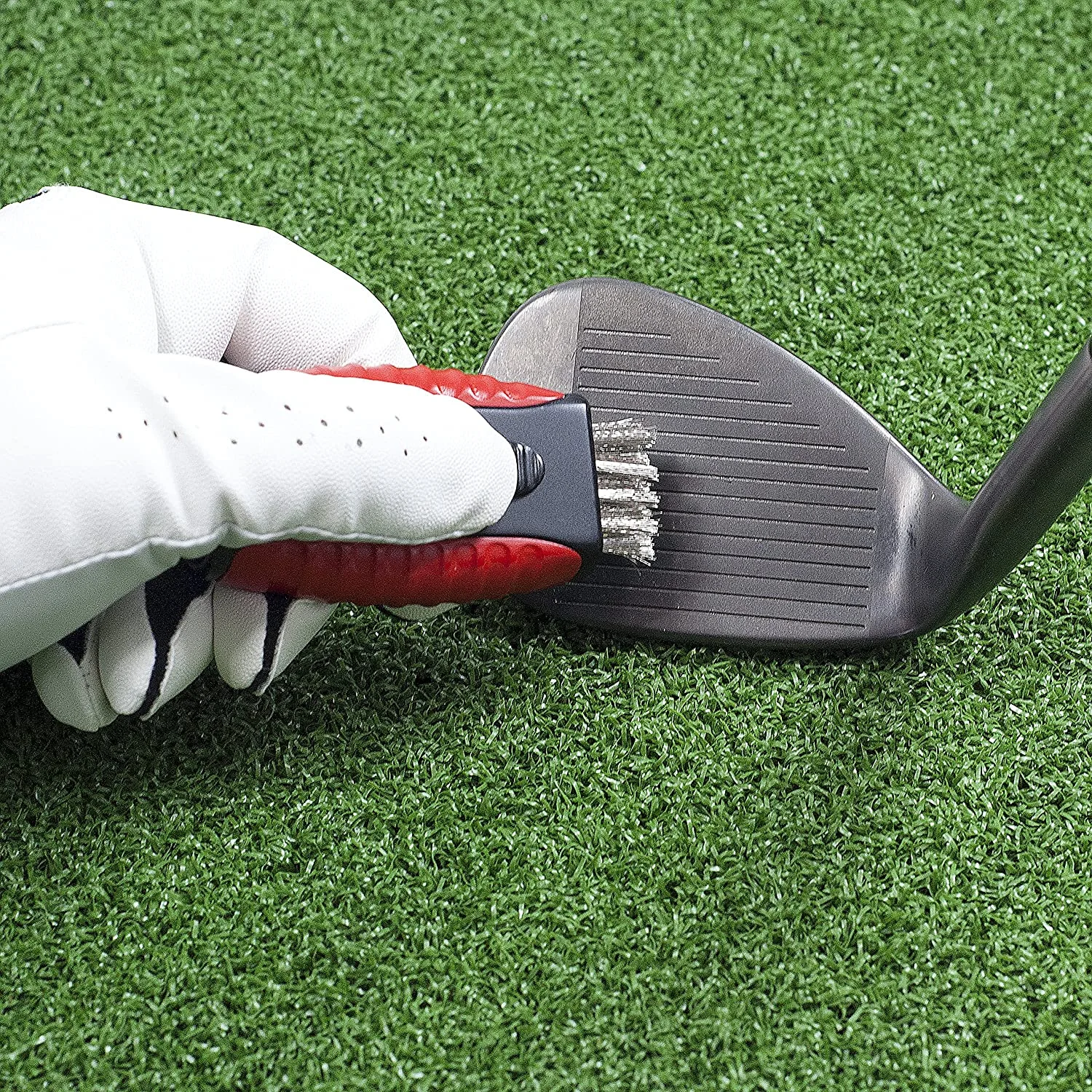 J&M Dual Pocket Brush - Jef World Of Golf 2 J&M Dual Pocket Brush - Jef World Of Golf - Image 2